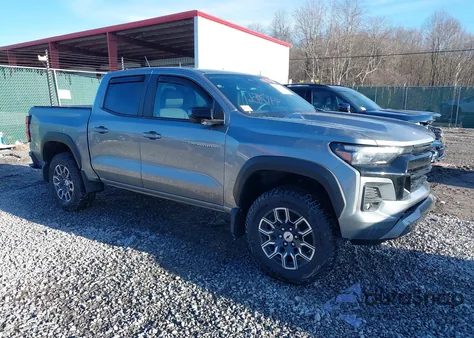 2024 Chevrolet Colorado 4Wd Z71 z USA, uszkodzony, nr VIN 1GCPTDEK9R1233597